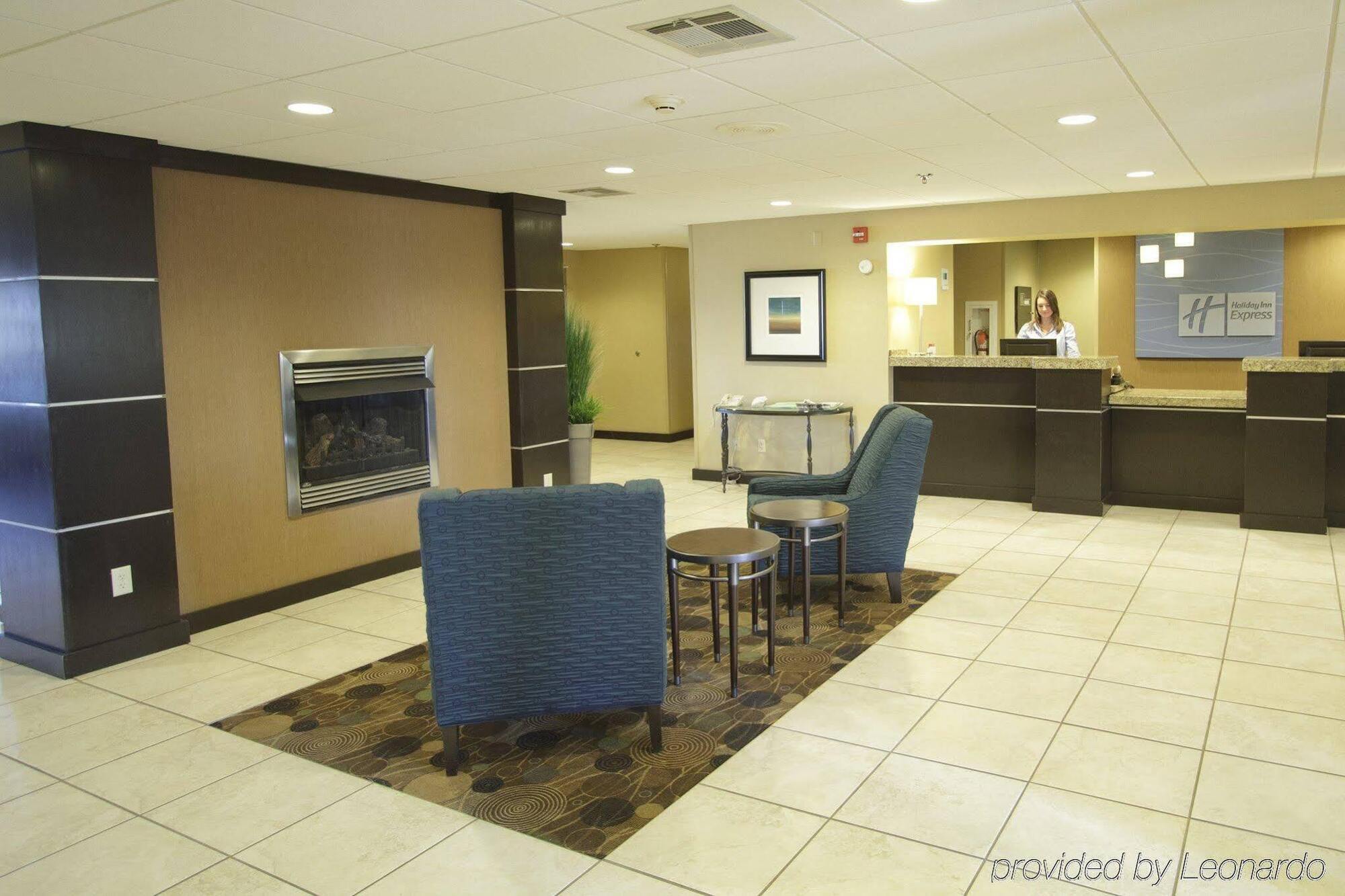 Holiday Inn Express Hotel & Suites Colby By Ihg Exteriér fotografie